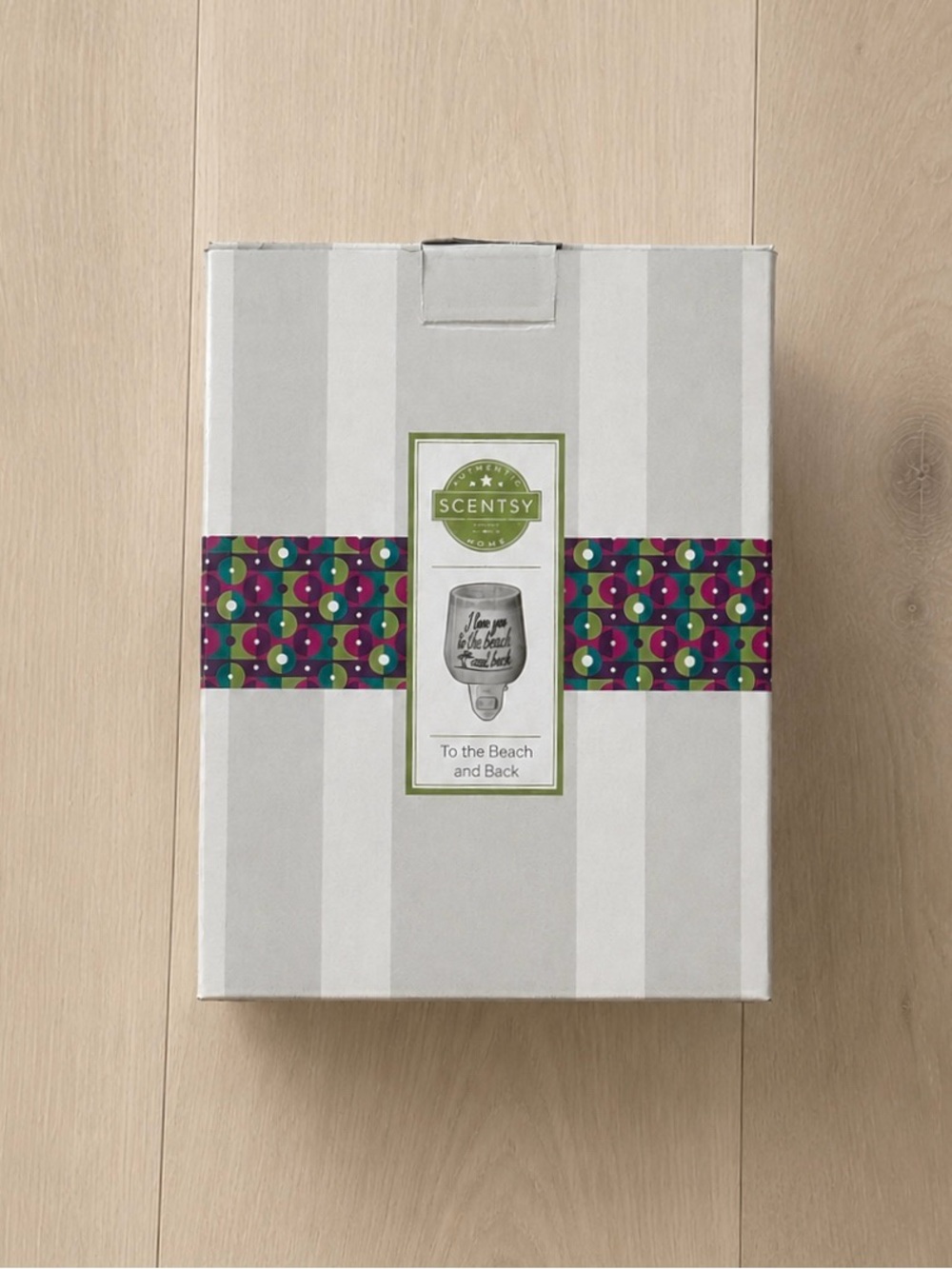Scentsy "To the Beach and Back" Mini Wax Warmer Plug In NIB